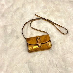 Patricia Nash… Gold Shoulder Bag.. Never Used..